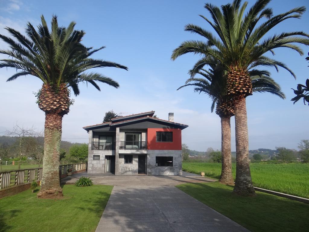 La Casa De La Ria Villa Collera Ruang foto