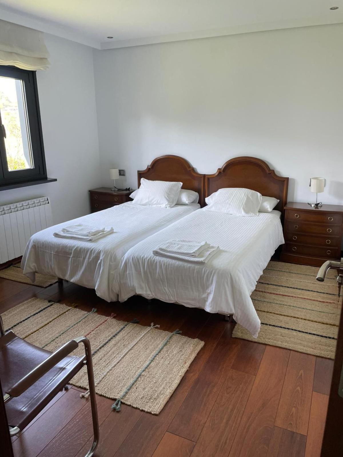 La Casa De La Ria Villa Collera Bagian luar foto