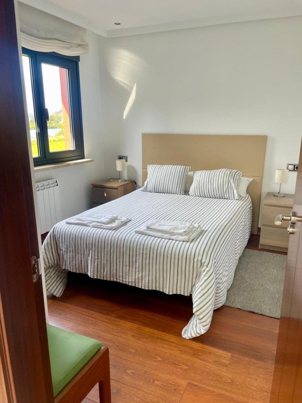 La Casa De La Ria Villa Collera Bagian luar foto