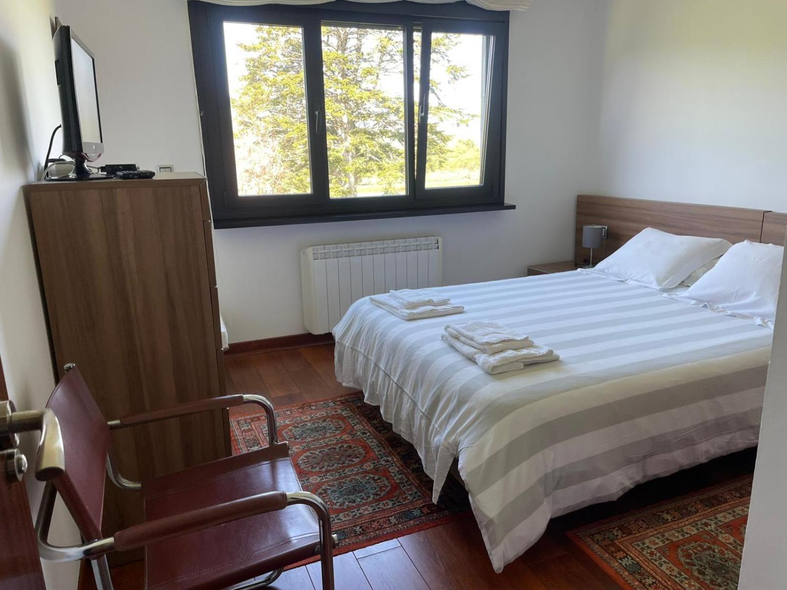 La Casa De La Ria Villa Collera Bagian luar foto